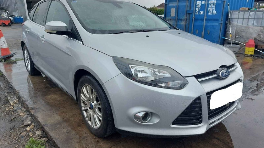 Aripa dreapta fata Ford Focus 3 2011 HATCHBACK 1.6 CRT C