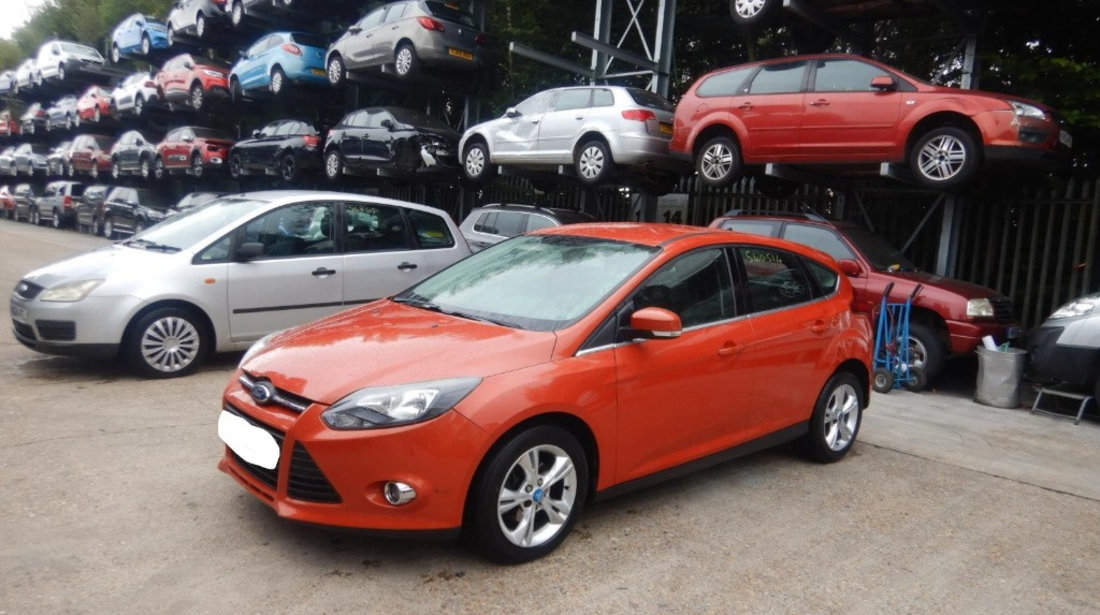 Aripa dreapta fata Ford Focus 3 2011 HATCHBACK 1.6 CRTC T1DB