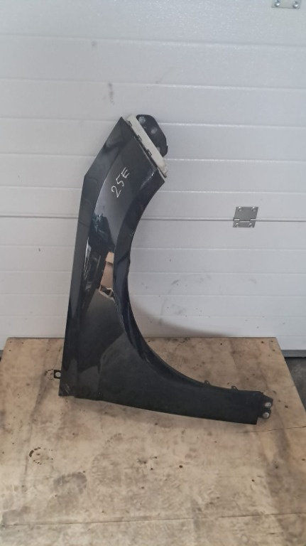 Aripa dreapta fata Ford Focus 3 an 2012