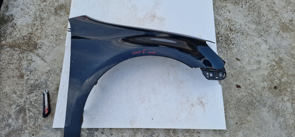 Aripa Dreapta Fata Golf 6 Combi 2008-2013 cod 5K6821216B