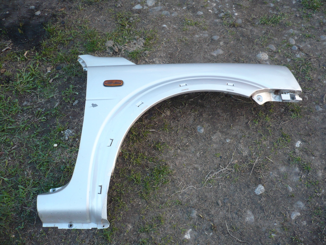 Aripa Dreapta Fata  Land Rover  Freelander 1 Gri Metalizat