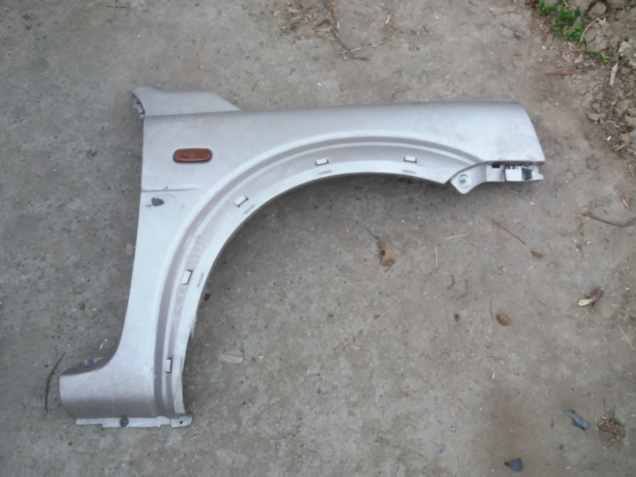 Aripa Dreapta Fata Land Rover Freelander 1 Gri Metalizat