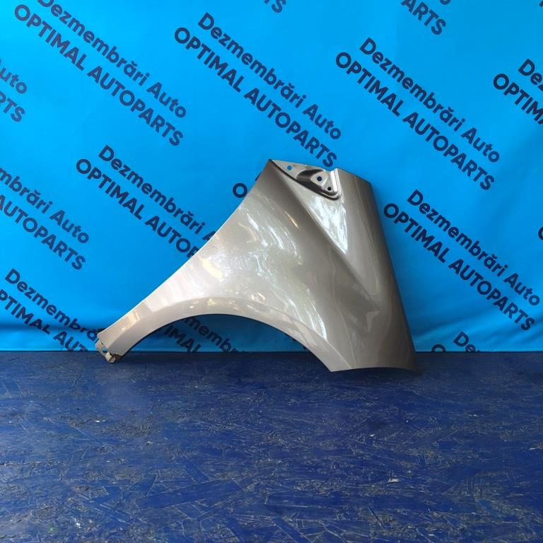 Aripa dreapta fata Mercedes A Class W169 2004-2012 COD CULOARE 748