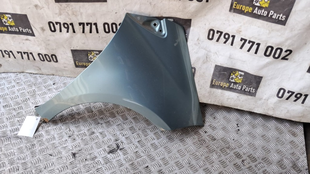 Aripa dreapta fata Mercedes A150 w169 benzina, cod motor 266.920 , transmisie manuala , an 2005