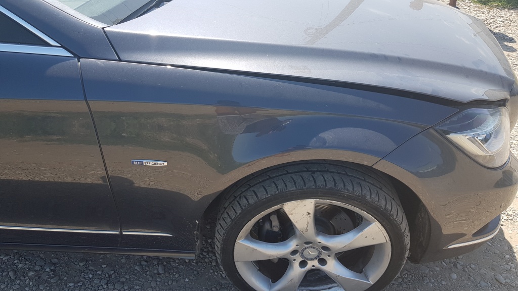 ARIPA DREAPTA FATA MERCEDES CLS 350 W218 4 MATIC AIRMATIC
