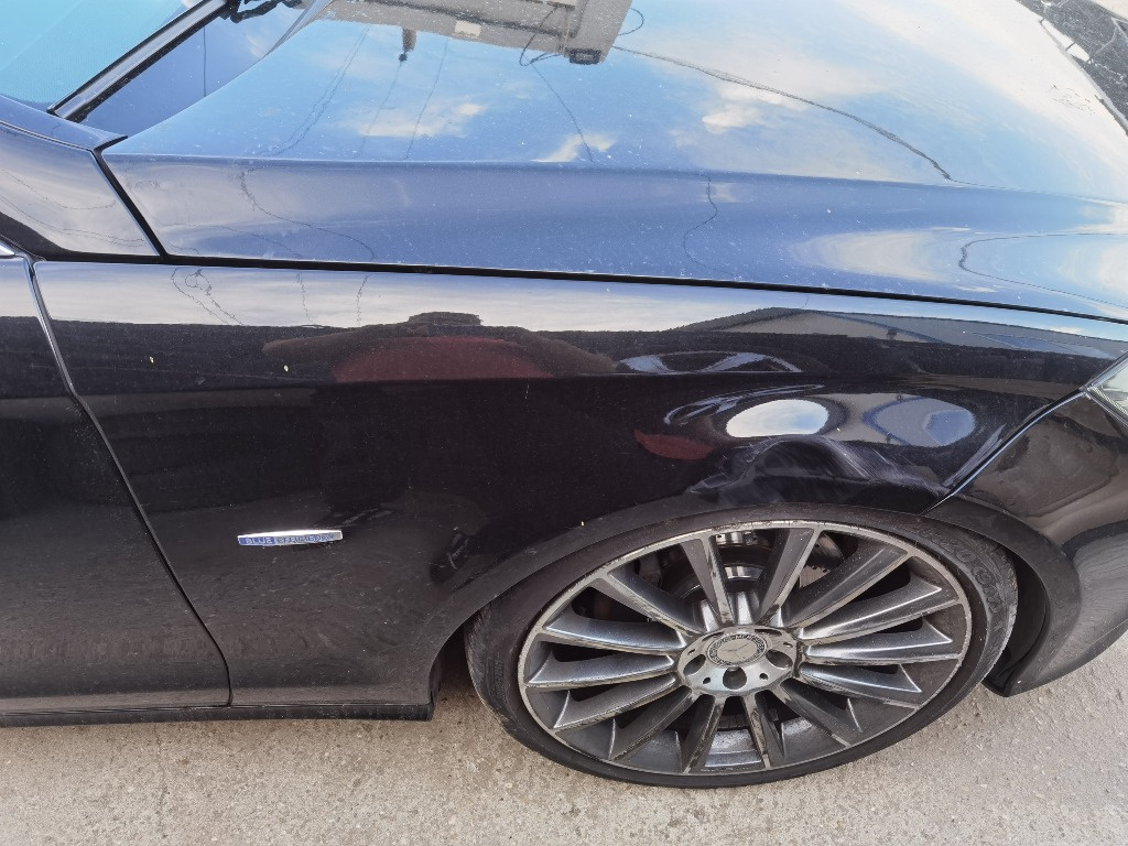 Aripa dreapta fata Mercedes CLS W218 2012 COUPE CLS250 CDI defect