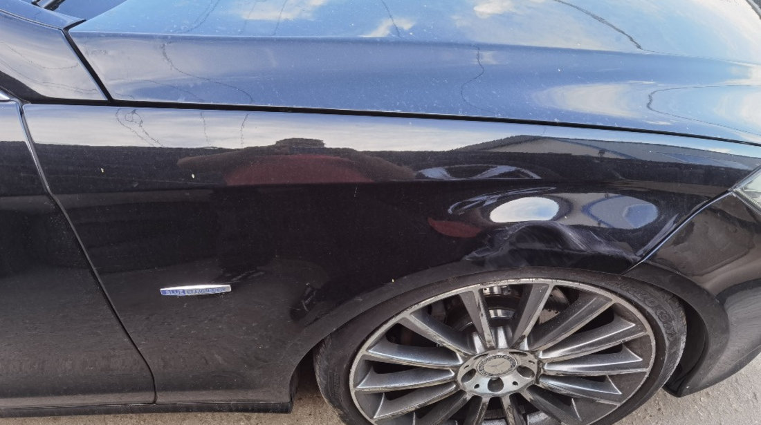 Aripa dreapta fata Mercedes CLS W218 2013 defect
