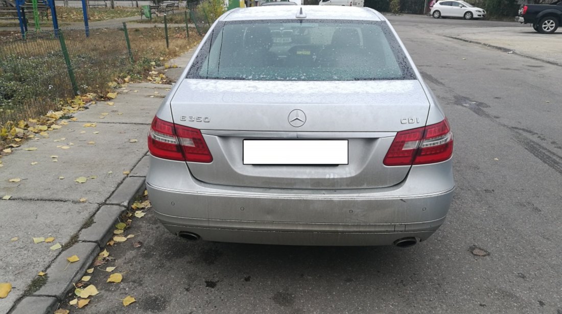 Aripa dreapta fata Mercedes E-CLASS W212 2012 BERLINA E350 CDI W212