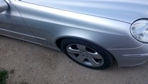 Aripa dreapta fata mercedes e220 e270 e320 w211