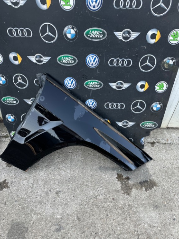 Aripa dreapta fata Mercedes Glk x204