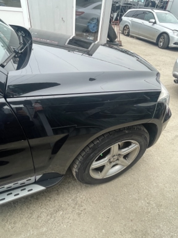 Aripa dreapta fata Mercedes Glk