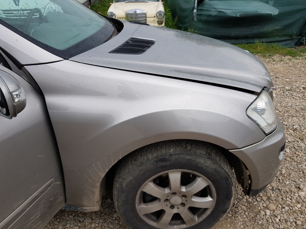 ARIPA DREAPTA FATA MERCEDES W164 ML 2008