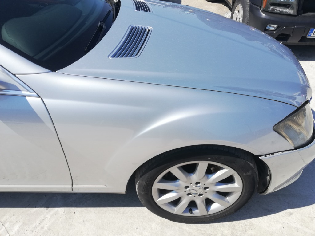 ARIPA DREAPTA FATA MERCEDES W221 S-CLASS 3.0 V6