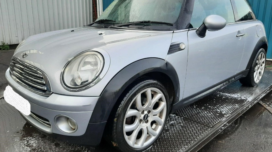 Aripa dreapta fata Mini Cooper 2010 HATCHBACK 1.6 i