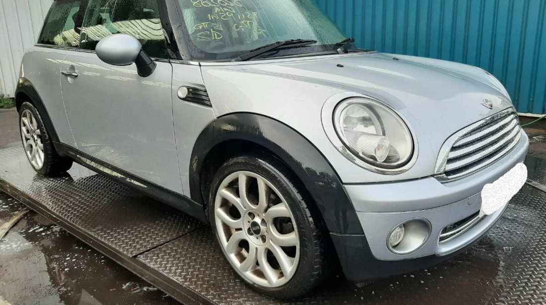 Aripa dreapta fata Mini Cooper 2010 HATCHBACK 1.6 i