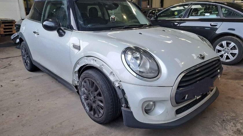 Aripa dreapta fata Mini Cooper 2015 HATCHBACK 1.5 D B37C15A