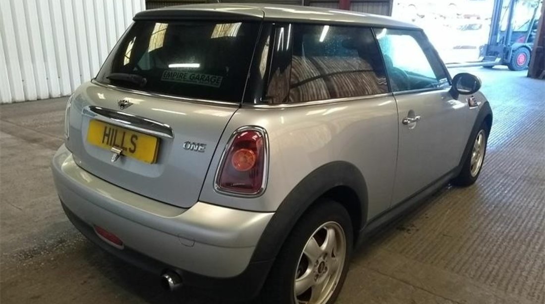 Aripa dreapta fata Mini One 2009 Hatchback 1.4