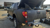 Aripa dreapta fata Mitsubishi L200 2008 Suv 2.5 di...