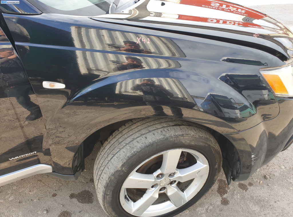 Aripa Dreapta Fata Mitsubishi Outlander 2 2005 - 2012 Culoare X42 [K5111]