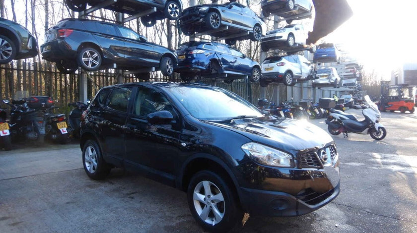 Aripa dreapta fata Nissan Qashqai 2010 SUV 1.6 i