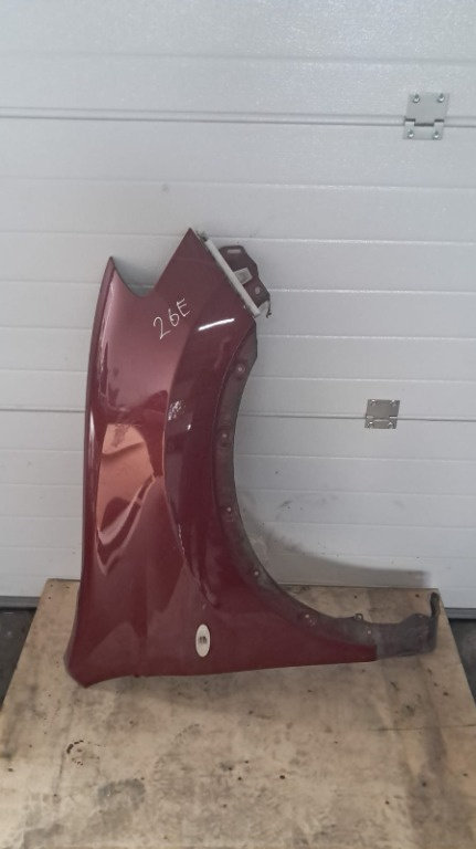 Aripa dreapta fata Nissan Qashqai j10 an 2011