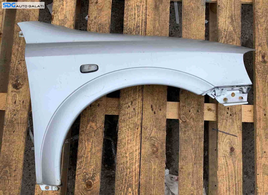 Aripa Dreapta Fata Opel Astra G 1998 - 2005 cu Mici Defecte / Imperfectiuni
