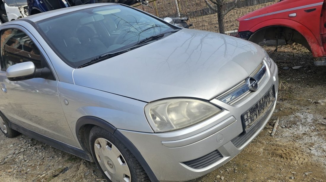 Aripa dreapta fata Opel Corsa C 2001 2002 2003 2004 2005