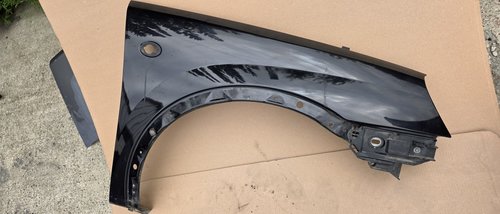 Aripa dreapta fata Opel Corsa C 2003 2004 2005 2006