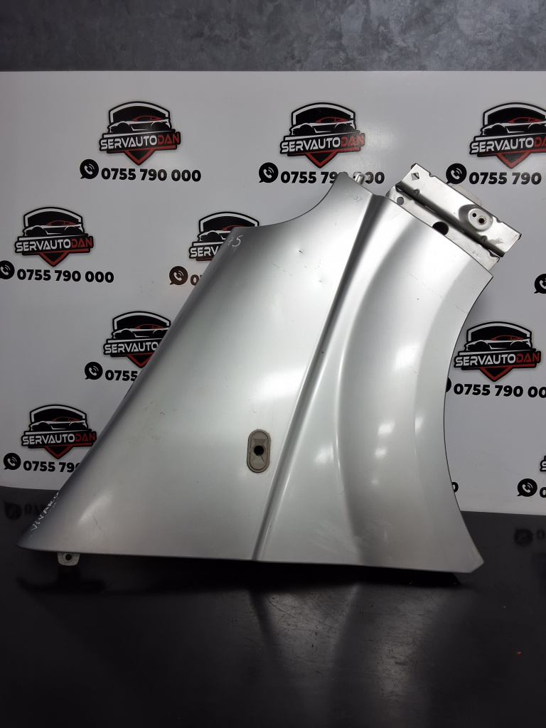 Aripa Dreapta Fata Opel Vivaro (2006-2014) 1.9 Motorina 2009, -
