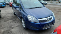 Aripa dreapta fata Opel Zafira B 2009 MPV 1.9 CDTI