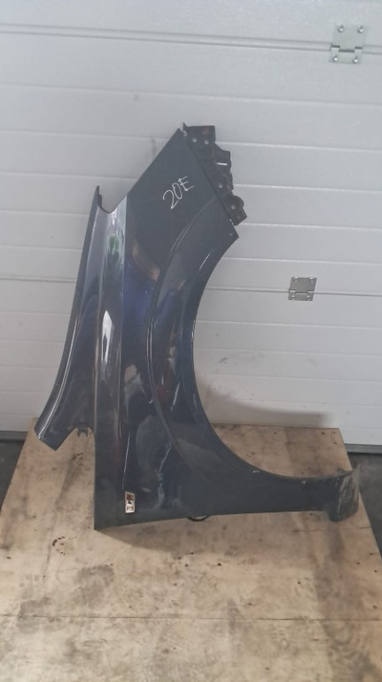 Aripa dreapta fata Opel Zafira B an 2010