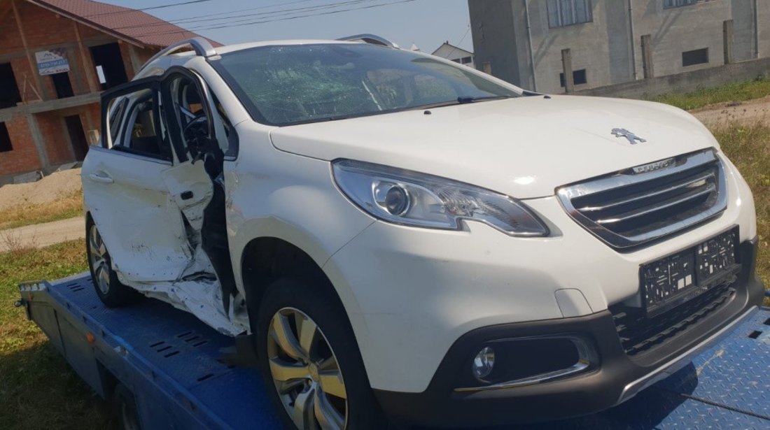 Aripa dreapta fata Peugeot 2008 2014 hatchback 1.6 hdi 9hp