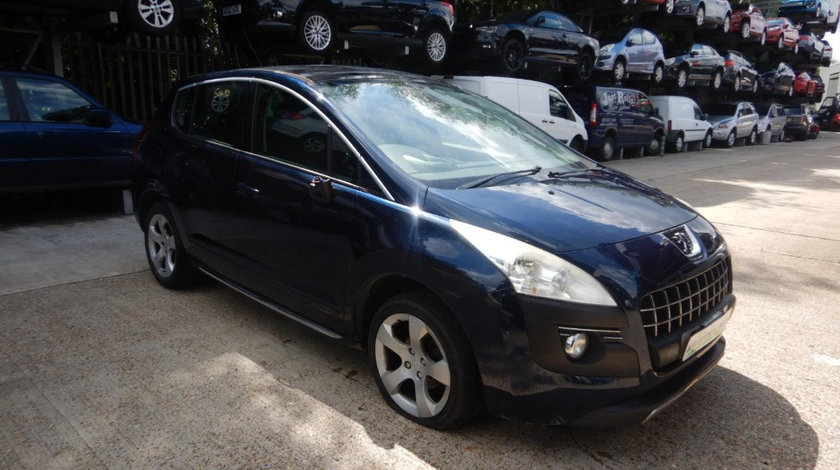 Aripa dreapta fata Peugeot 3008 2011 SUV 1.6 HDI