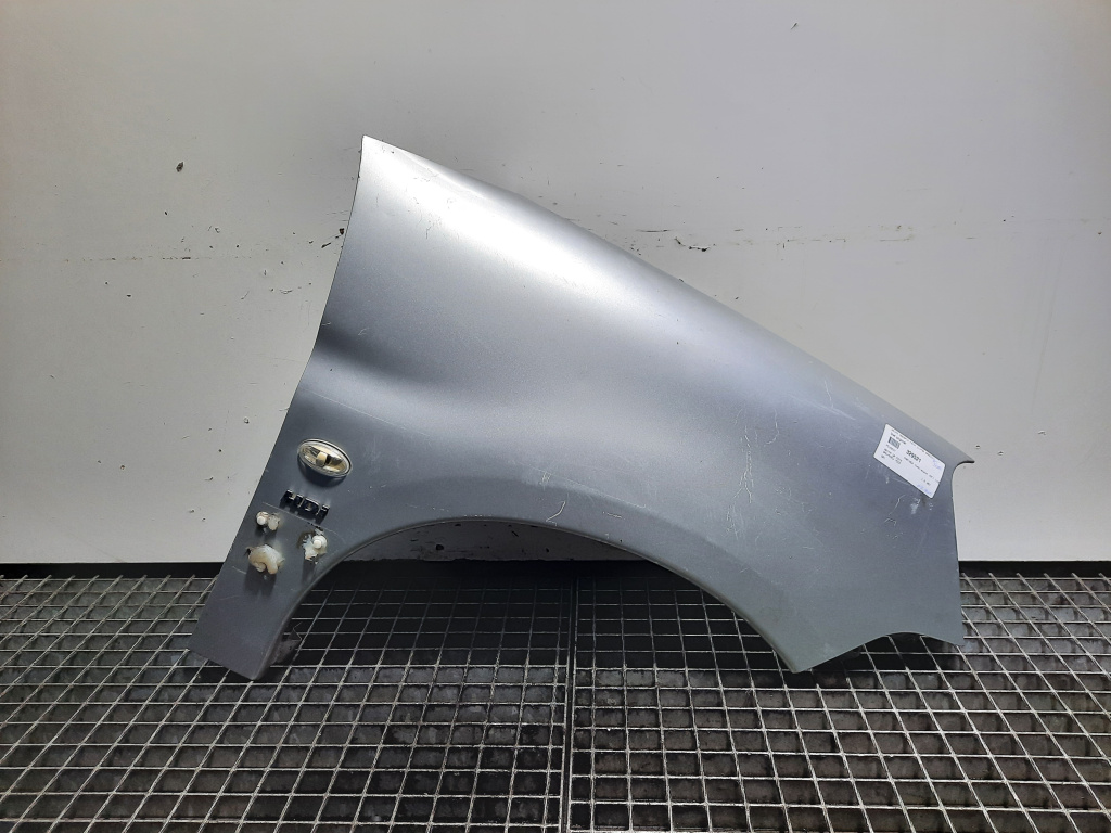 Aripa dreapta fata,Peugeot Partner (I) Combispace (id:329521)