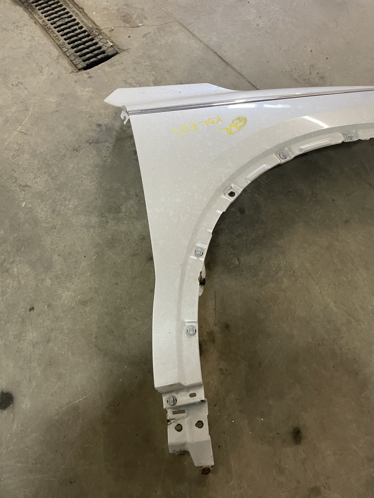 Aripa Dreapta Fata Renault Koleos 1.5 Motorina 2018, CU DEFECT
