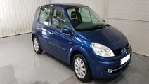 Aripa dreapta fata Renault Scenic 2009 Hatchback 1...