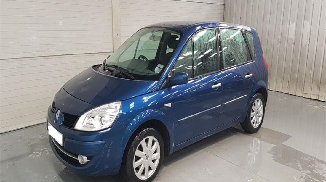 Aripa dreapta fata Renault Scenic 2009 Hatchback 1.6 i