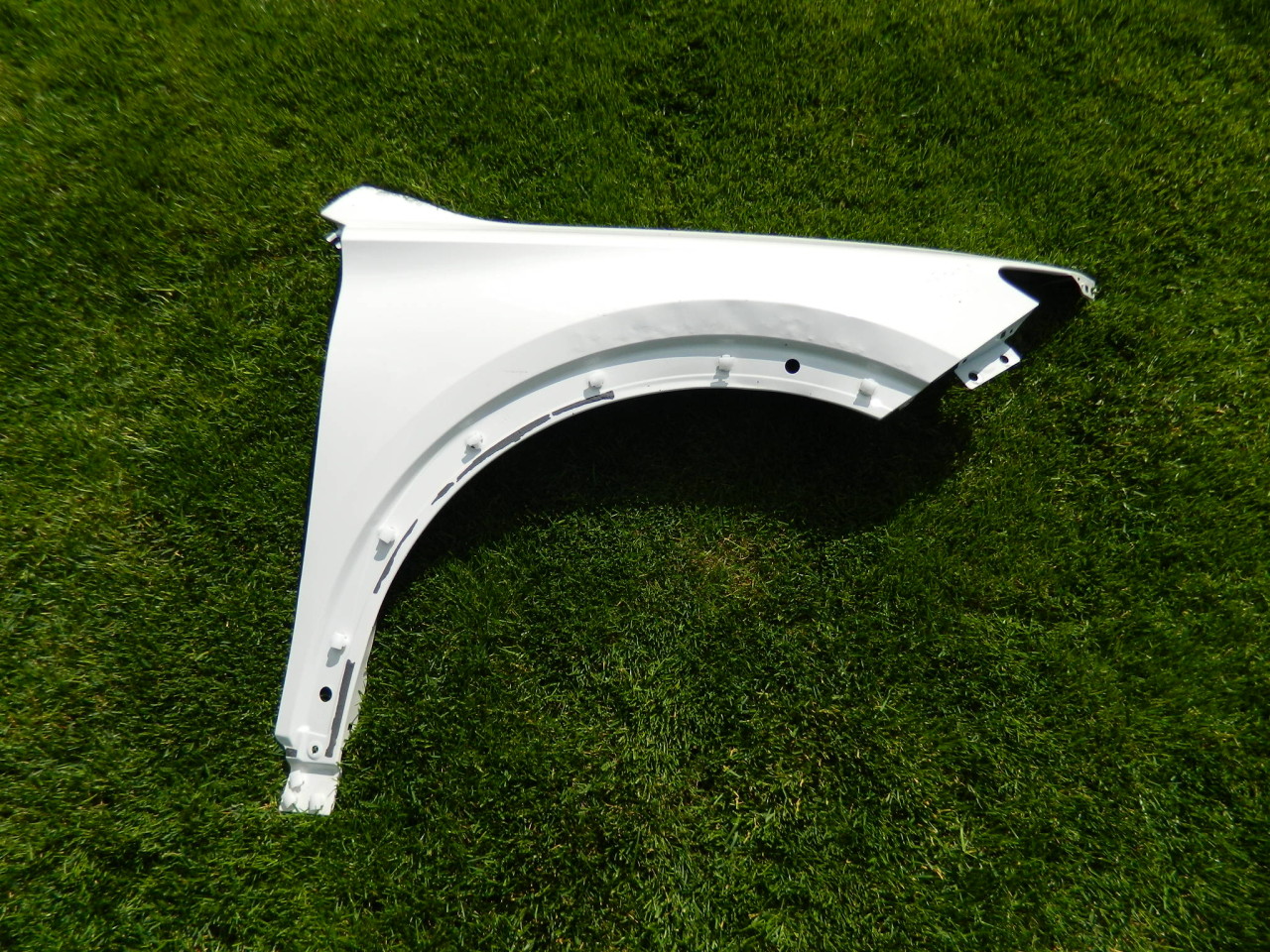 Aripa dreapta fata Seat Cupra Formentor cod 5FF821116