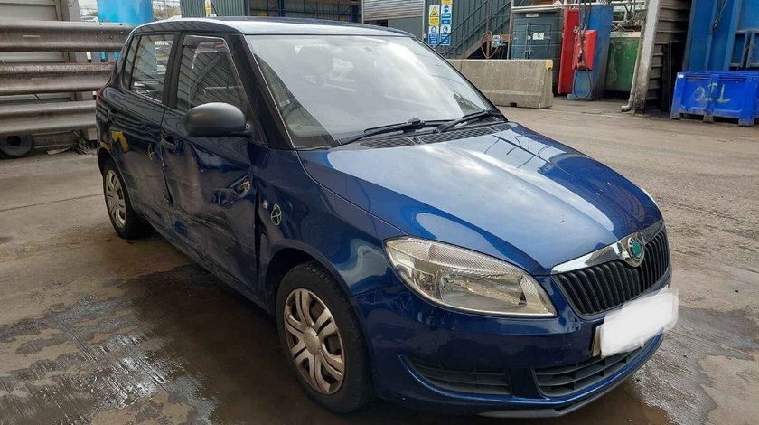 Aripa dreapta fata Skoda Fabia 2 2011 HATCHBACK 1.2 CHFA