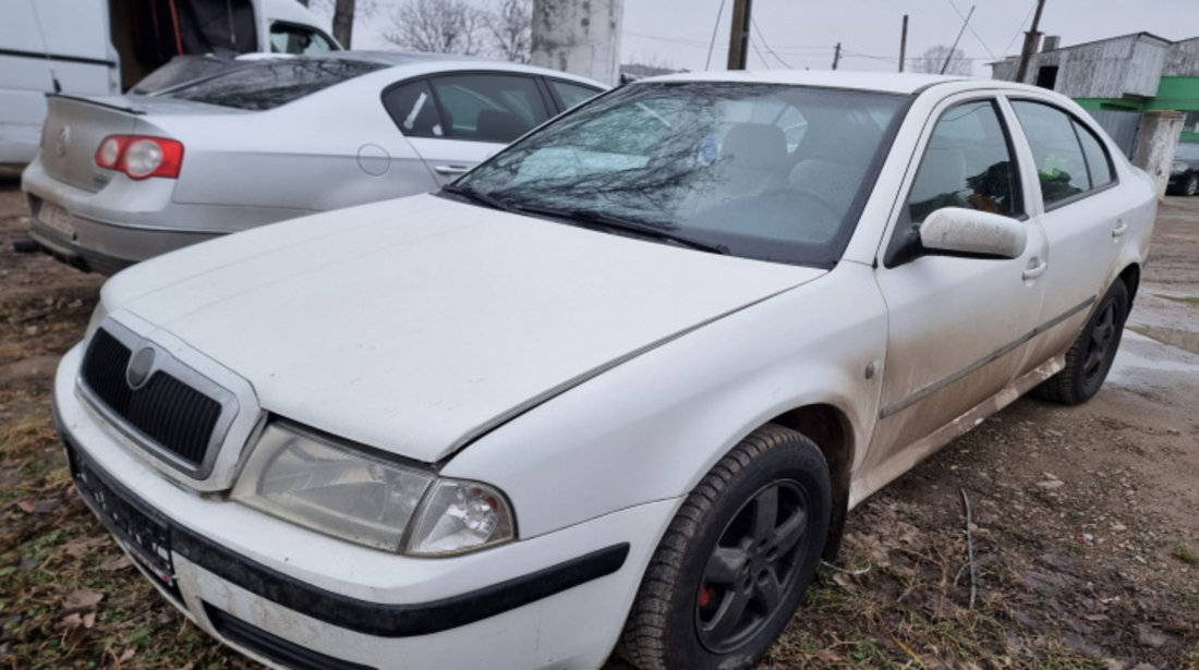 Aripa dreapta fata Skoda Octavia 2006 sedan/berlina 1.9 tdi