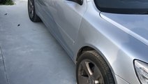 Aripa dreapta fata Skoda Octavia 2012 berlina 1.6 ...