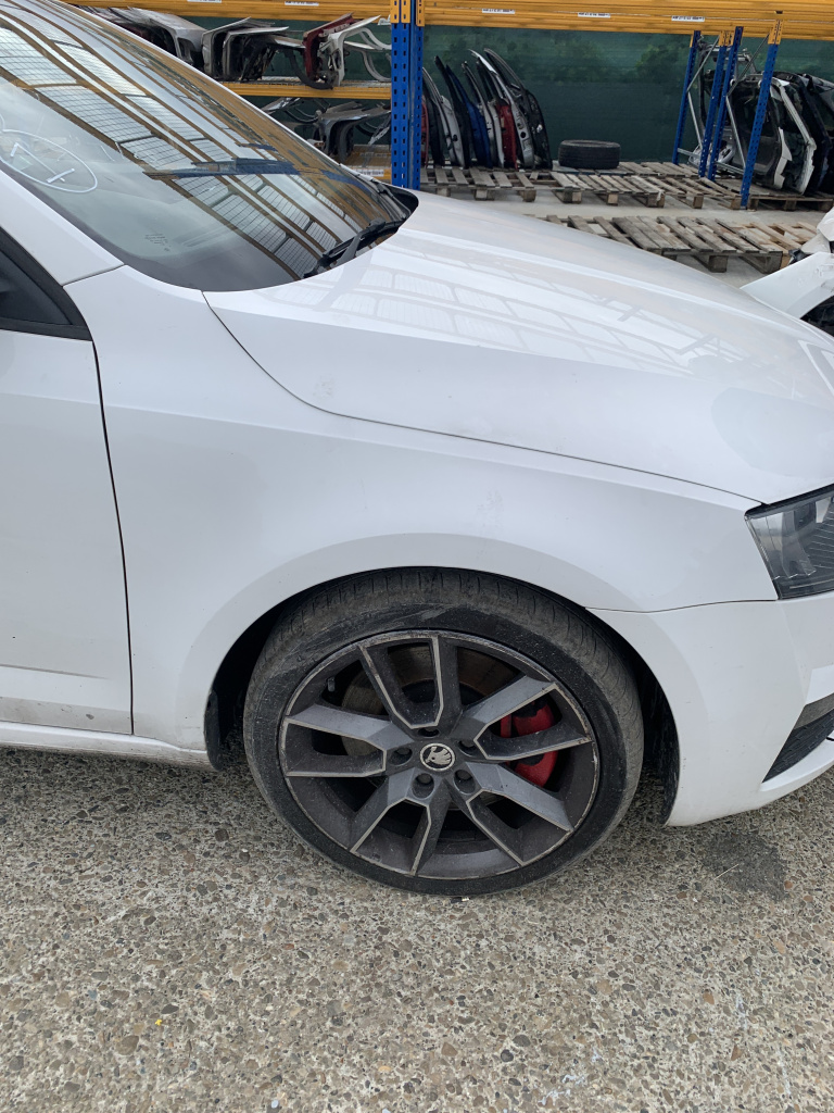 Aripa Dreapta Fata Skoda Octavia 3 2.0 Motorina 2014, -