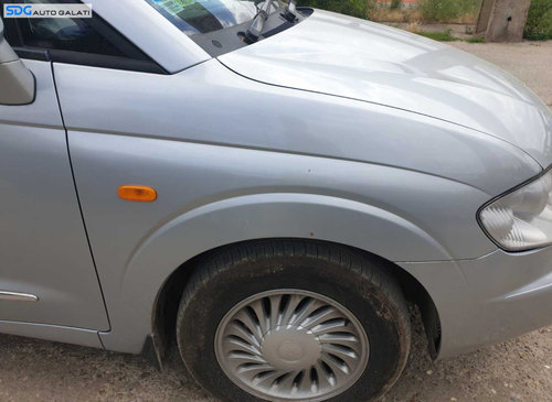Aripa Dreapta Fata SsangYong Rodius 2004 - 2012 Culoare SAF