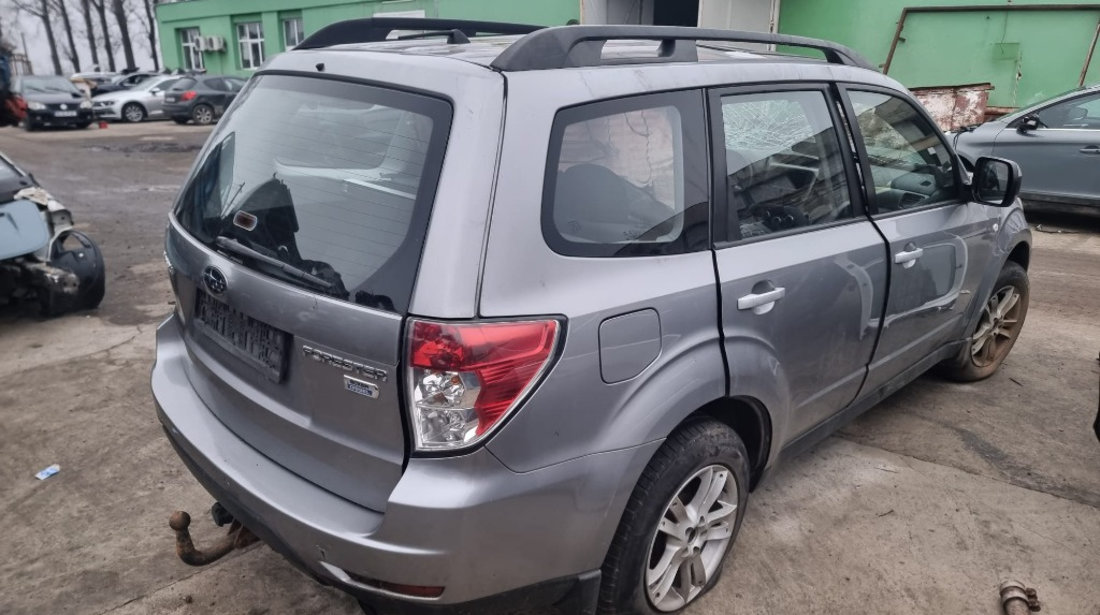 Aripa dreapta fata Subaru Forester 2010 4x4 2.0 d