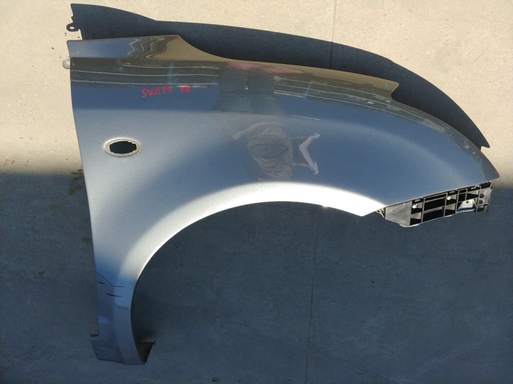 Aripa dreapta fata suzuki swift
