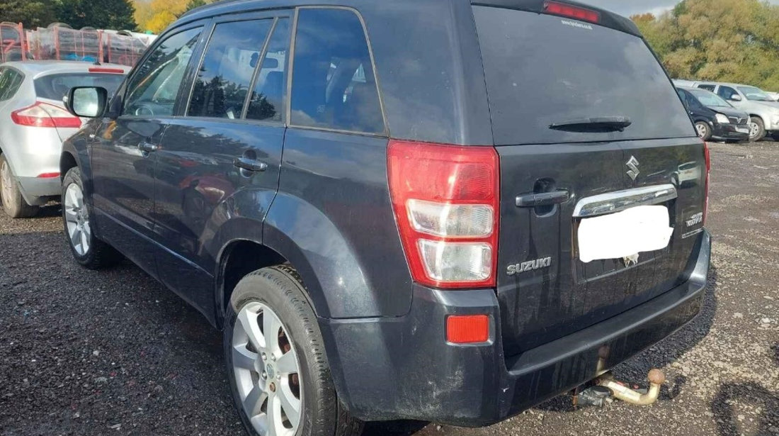 Aripa dreapta fata Suzuki Vitara 2011 SUV 1.9 TDI