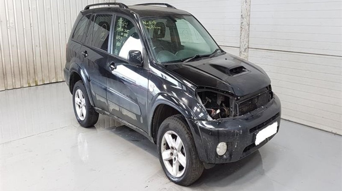 Aripa dreapta fata Toyota RAV 4 2005 SUV 2.0 D