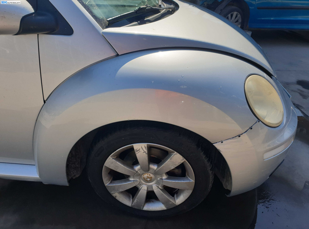 Aripa Dreapta Fata Volkswagen New Beetle FL Facelift 2005 - 2010 Culoare LA7W [K6832]