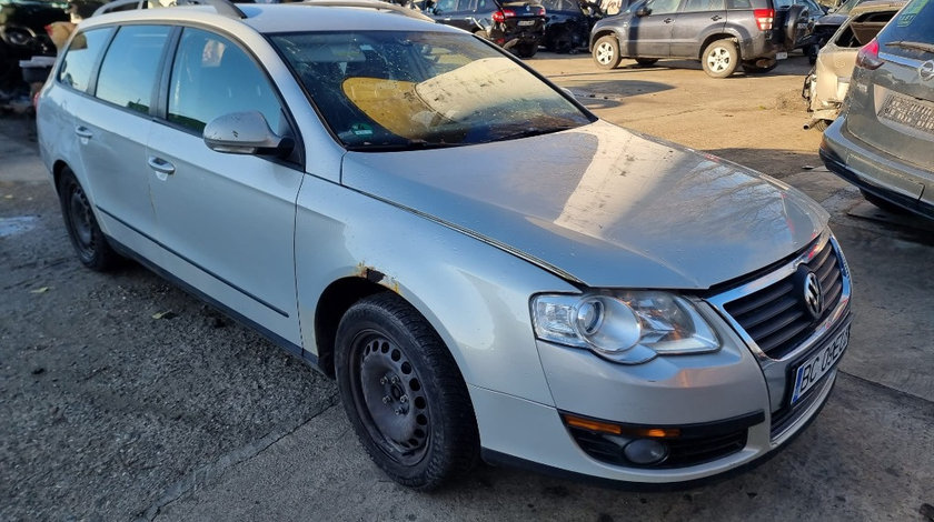 Aripa dreapta fata Volkswagen Passat B6 2010 break 2.0tdi CBA