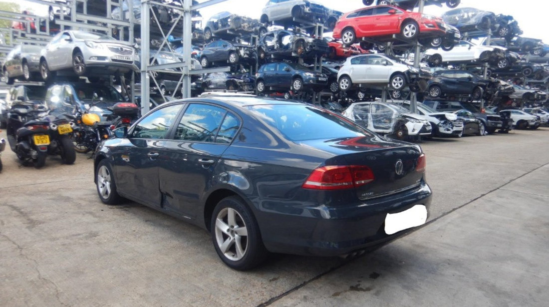 Aripa dreapta fata Volkswagen Passat B7 2013 SEDAN 2.0 TDI CFFB